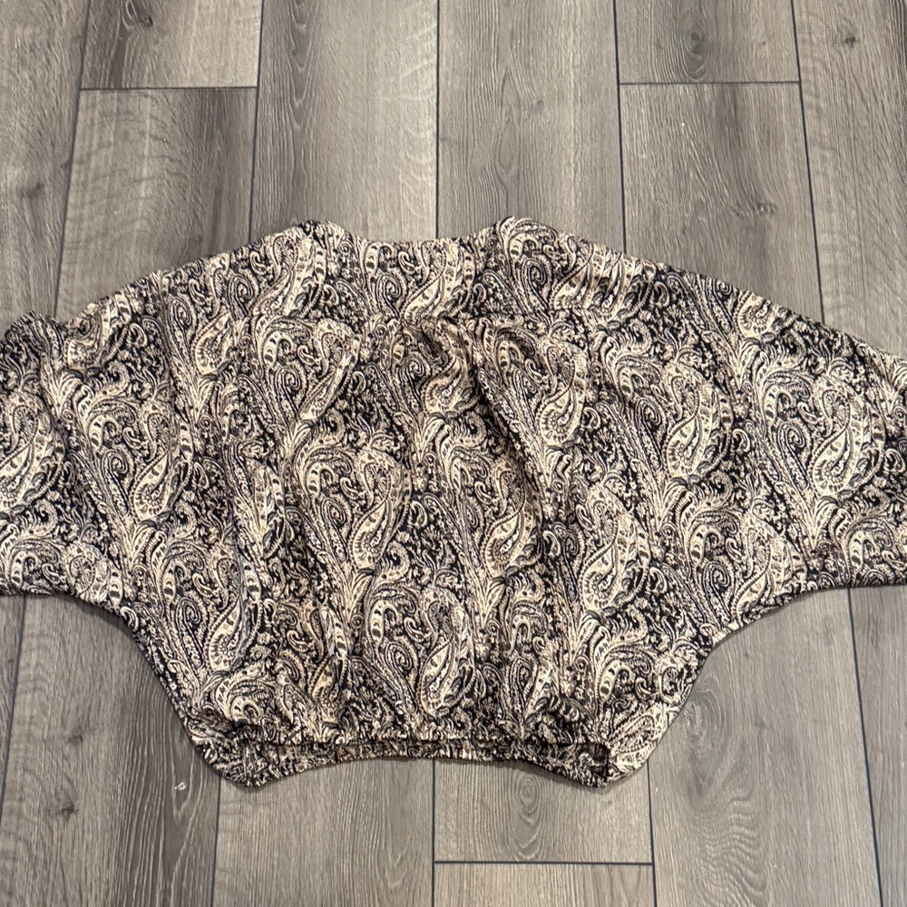 Hayden Blue and Cream Paisley Blouse - Picture 3 of 3